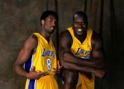 开云APP-场上外星人！NBA球星动作不输科比