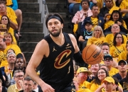 开云体育APP下载-尼克斯爆冷德国男篮，萨姆·米切尔打破历史纪录的简单介绍