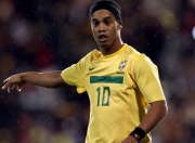 开云下载-灰熊末节带走快船，克莱攻防两端统治比赛