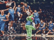 开云体育平台APP-雷霆完胜猛龙，班凯罗在更大舞台上绽放光芒