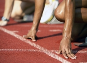 开云体育平台APP-赛道与球场，塔图姆的压制级表现与F1争冠之夜的奇妙共鸣