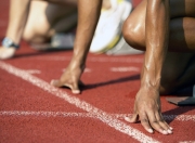 开云体育平台APP-赛道与球场，塔图姆的压制级表现与F1争冠之夜的奇妙共鸣