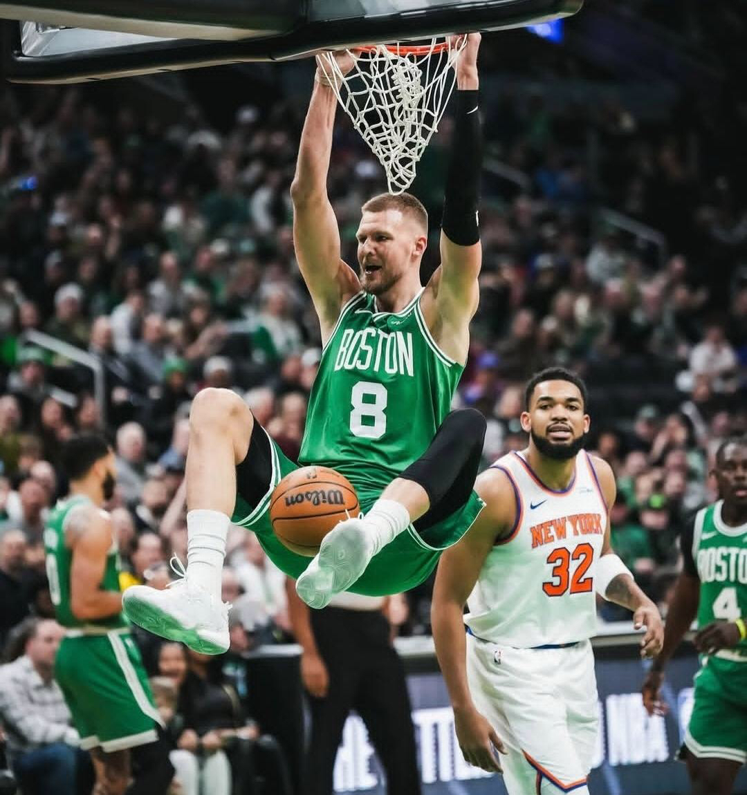 包含凯尔特人B队碾压尼克斯，利拉德绝境逆转的词条