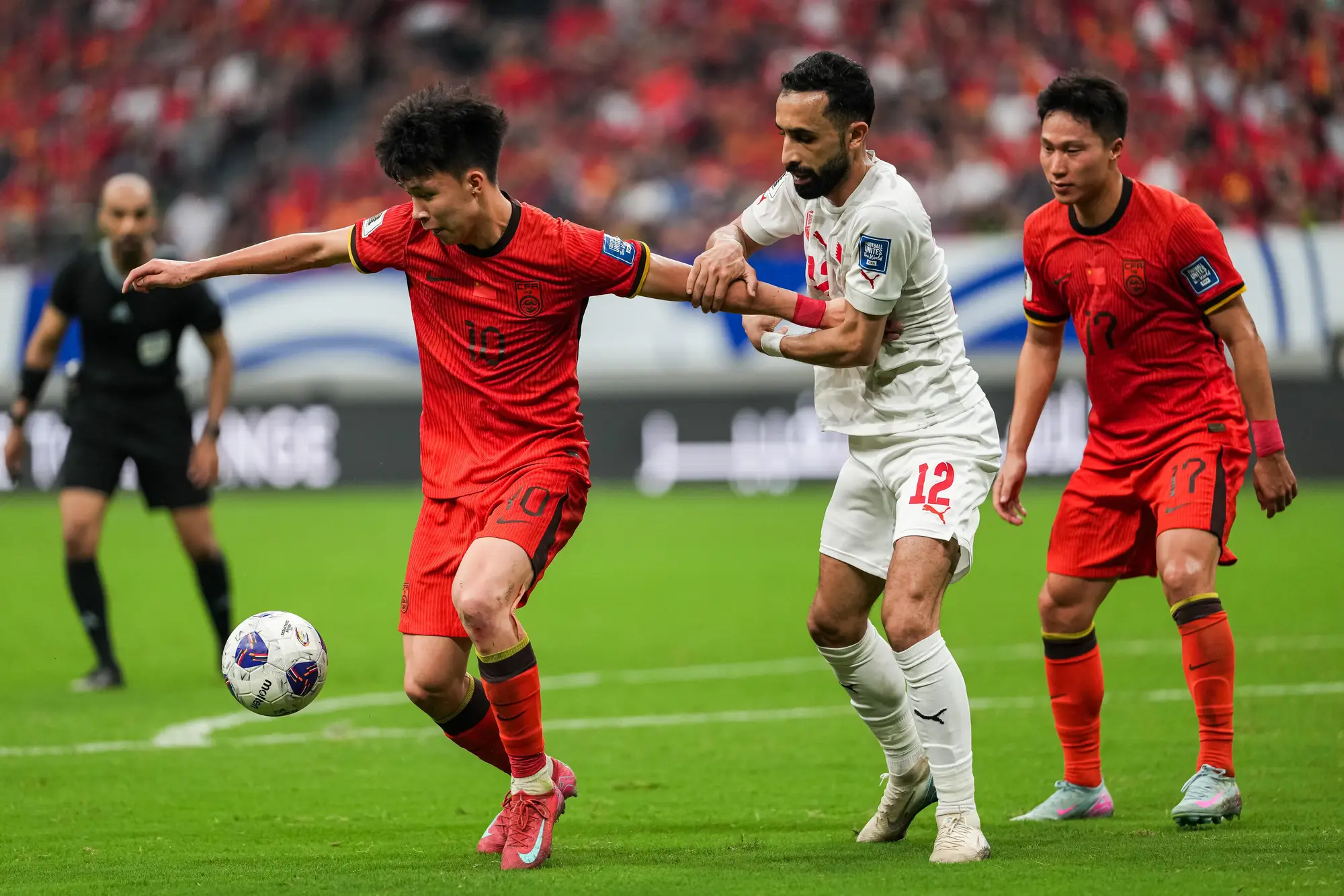 进球如潮，球队在比赛中占据优势