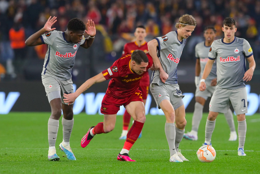 罗马客场逆转，成功夺得胜利