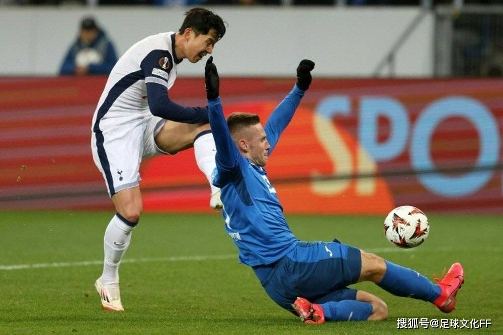 包含里昂完胜希腊，孙兴慜带队取胜的词条