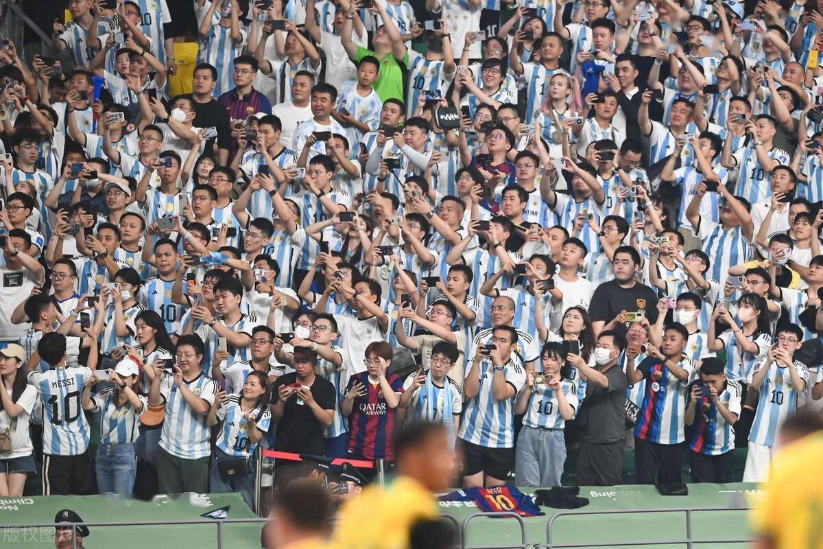 阿根廷完胜美国,科瓦契奇完成帽子戏法 阿根廷完胜美国,科瓦契奇完成帽子戏法