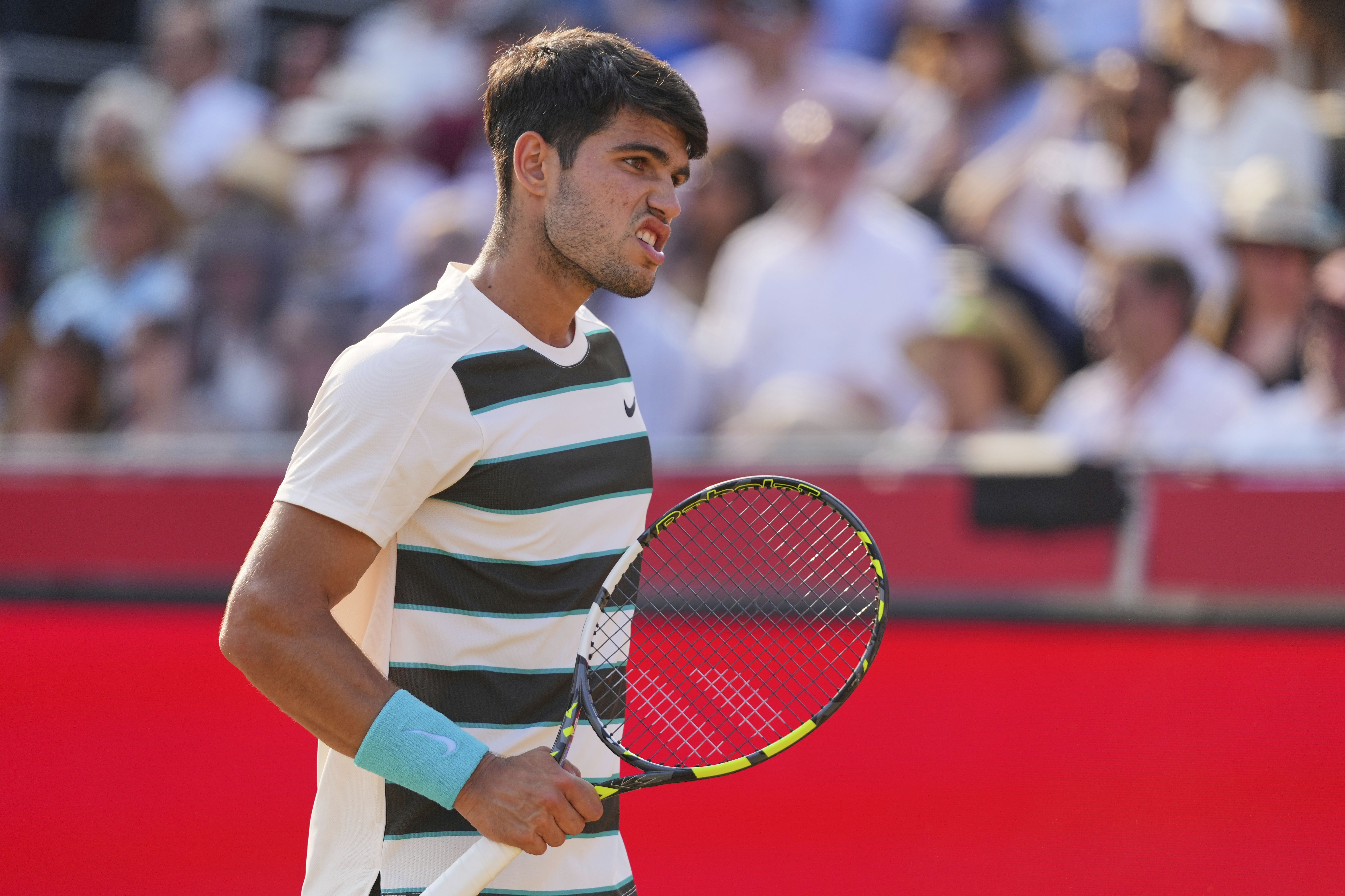 包含日本网球队鏖战法国网球队,阿尔卡拉斯惊艳世界的词条 包含日本网球队鏖战法国网球队,阿尔卡拉斯惊艳世界的词条