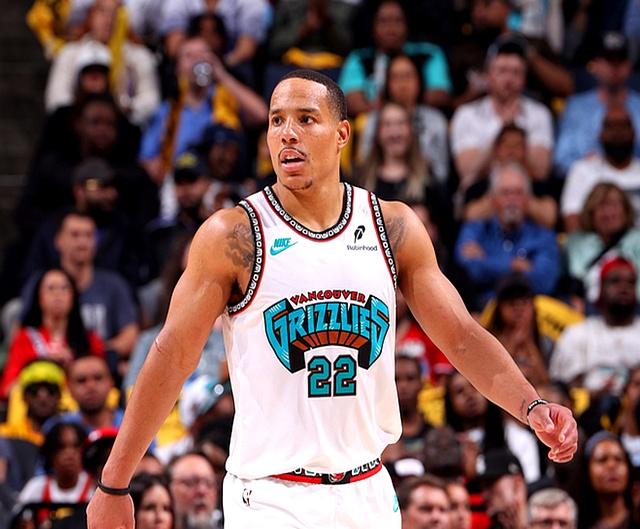 关于灰熊血洗热火，浓眉统治全场的信息