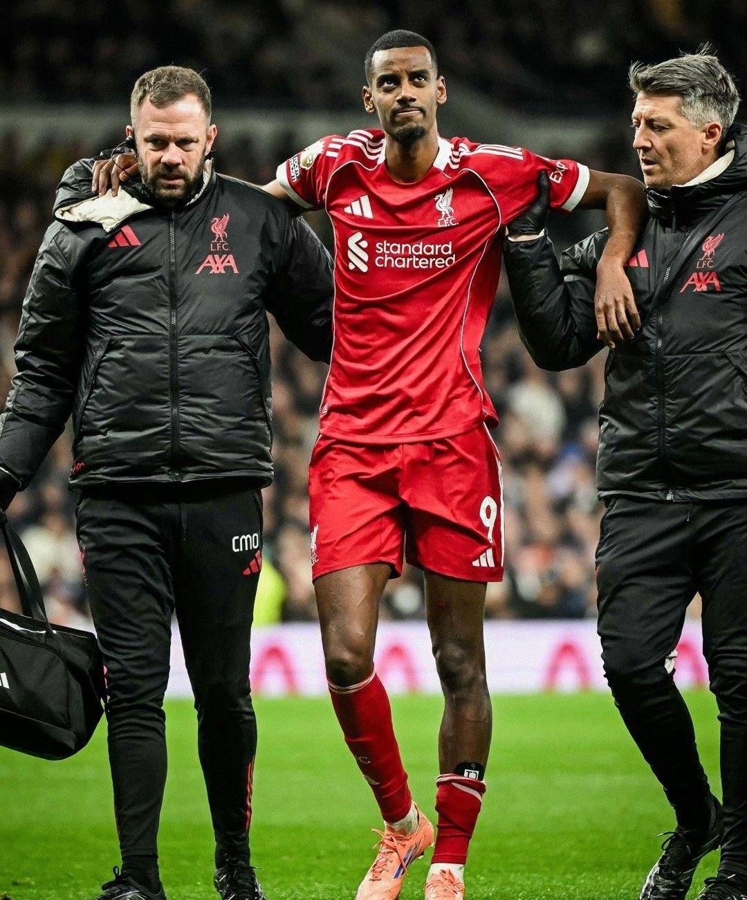 热刺再下一城，双雄争霸继续燃烧的简单介绍